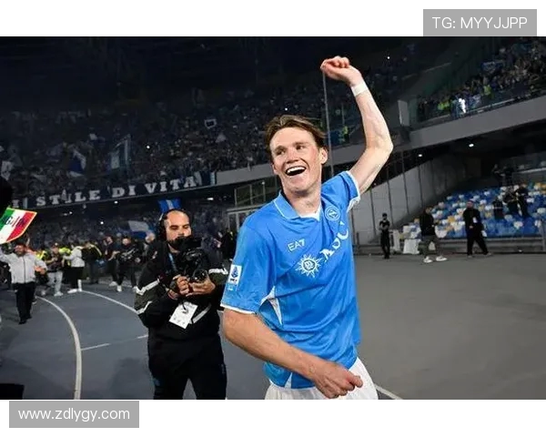 迪马透露麦克托米奈重返训练那不勒斯备战欧冠霍伊伦意外缺席