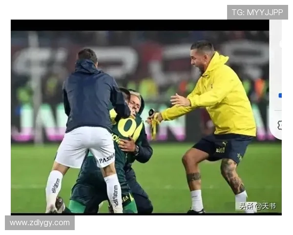 穆帅坚信球队仍有晋级希望直言裁判风格独特但执法水平欠佳